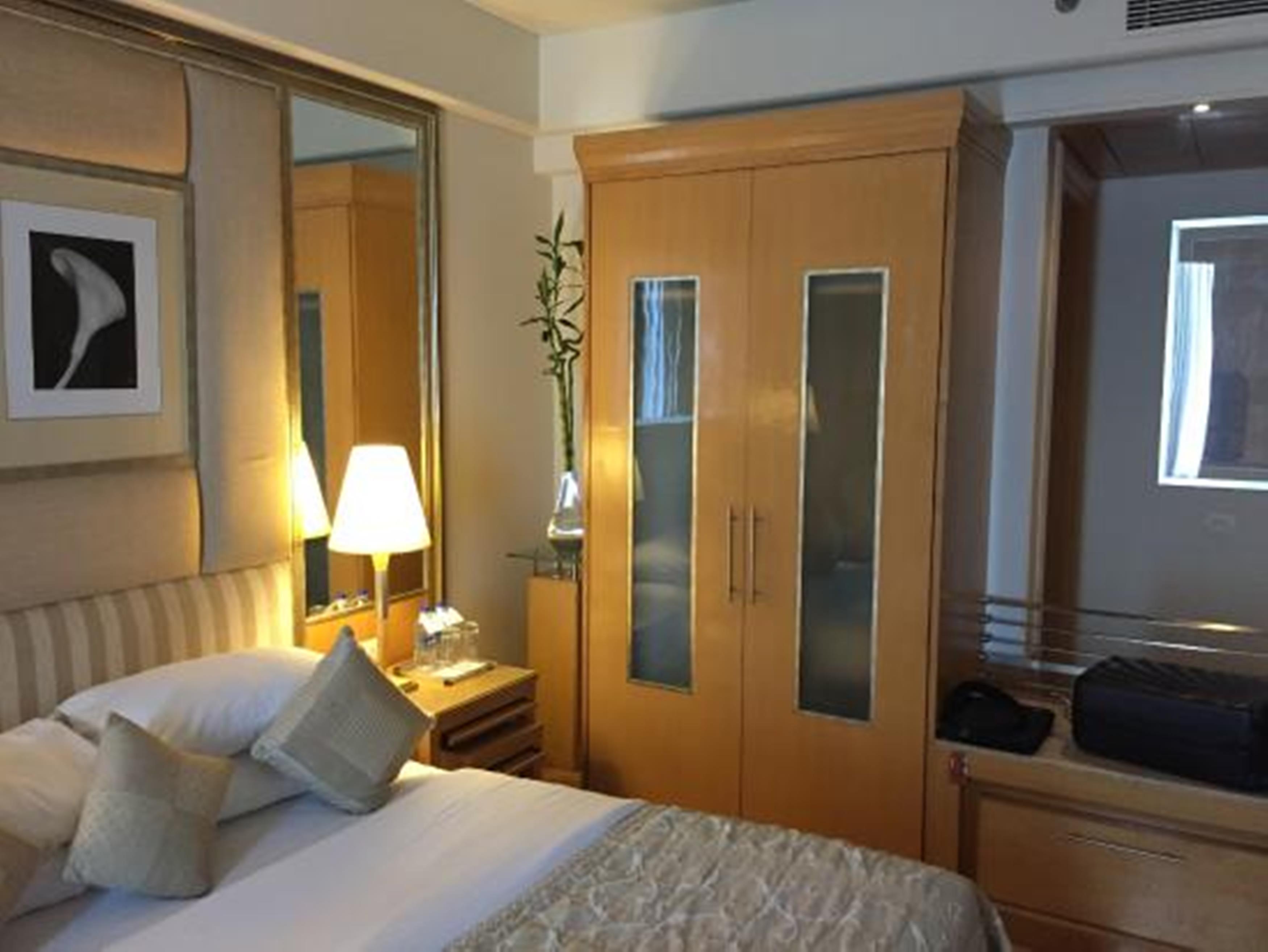 Park Plaza Gurgaon Hotel Екстериор снимка A bedroom at the hotel